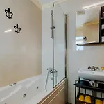 Two-bedroom In Mokalo