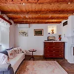Two-bedroom In Mokalo Σπίτι διακοπών *