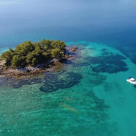 Cozy In Mokalo With House Sea View