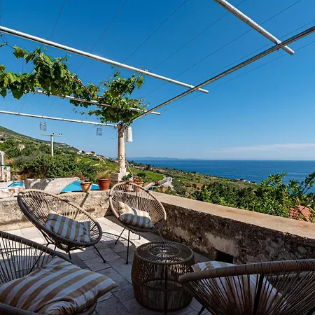 Two-bedroom In Mokalo