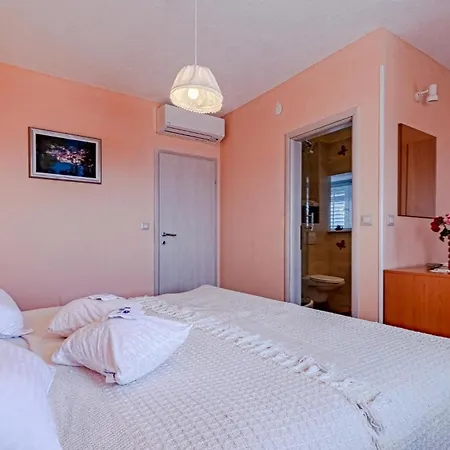 Σπίτι διακοπών Cozy In Mokalo With House Sea View Orebić