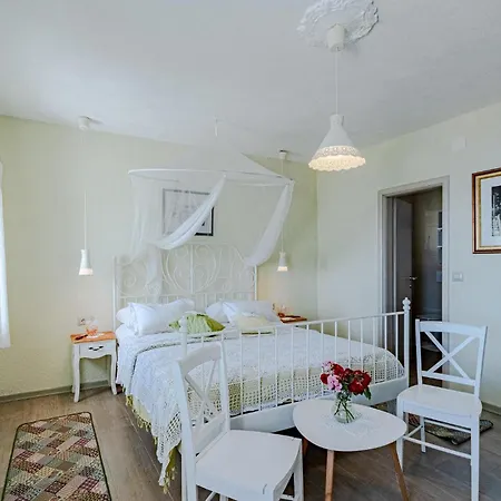 Two-bedroom In Mokalo Feriehus