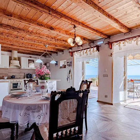 Σπίτι διακοπών Cozy In Mokalo With House Sea View