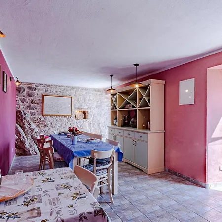 Cozy In Mokalo With House Sea View