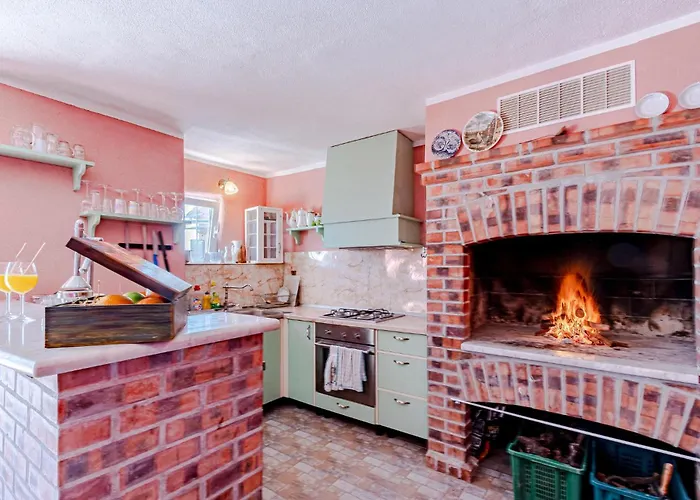 Two-bedroom In Mokalo *